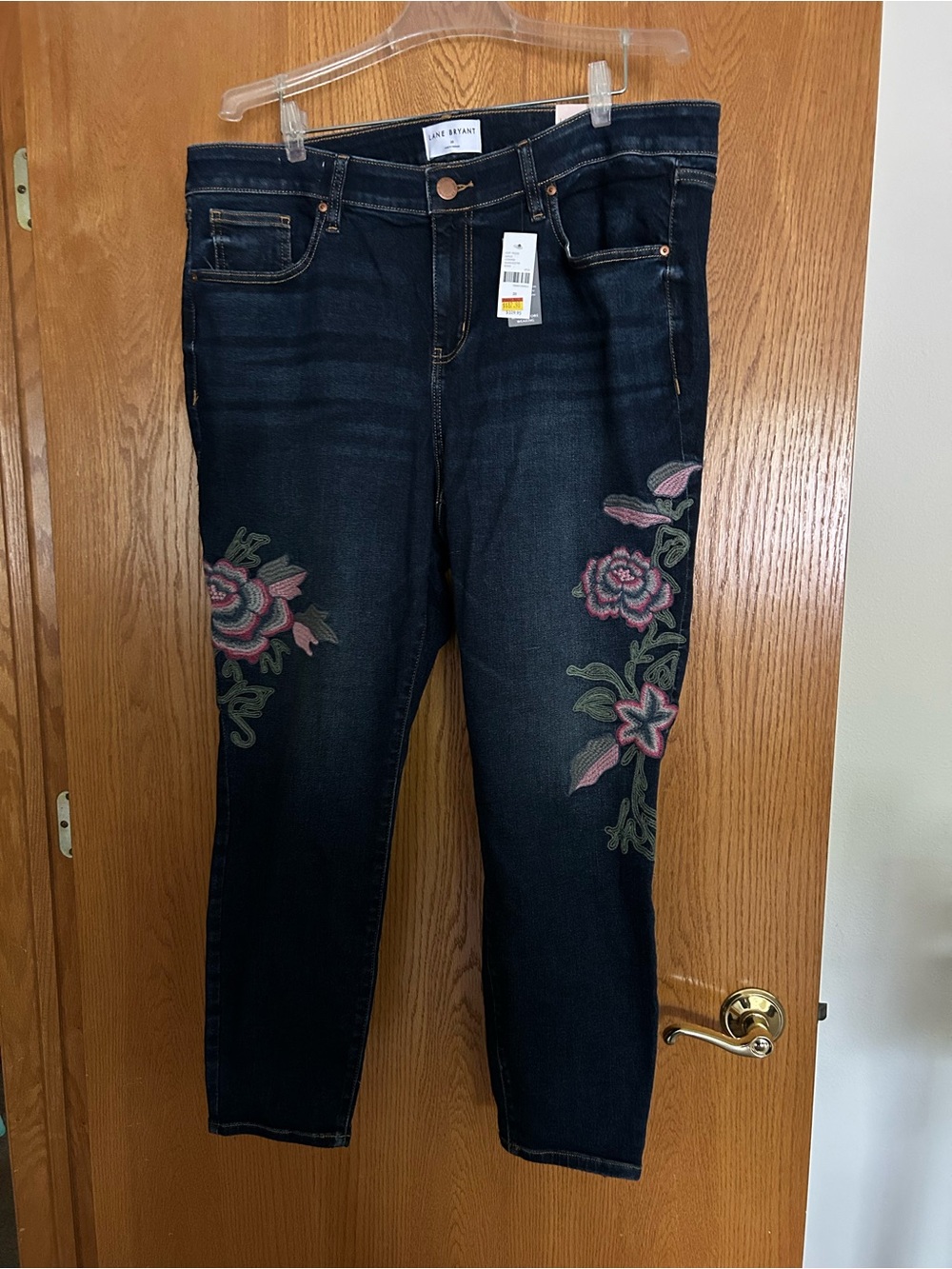 Lane Bryant 360 Flex Signature Fit DreamFeel Embroidered Skinny Jean